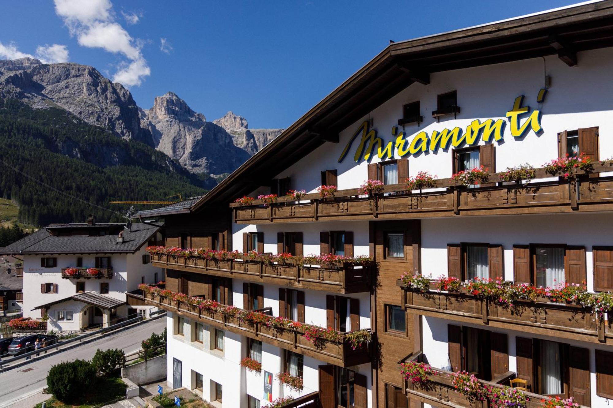 Hotel Miramonti Corvara المظهر الخارجي الصورة
